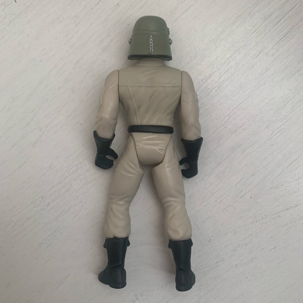 Vintage 1997 Kenner Star Wars Power of the Force AT-ST Driver 3.75” Figure